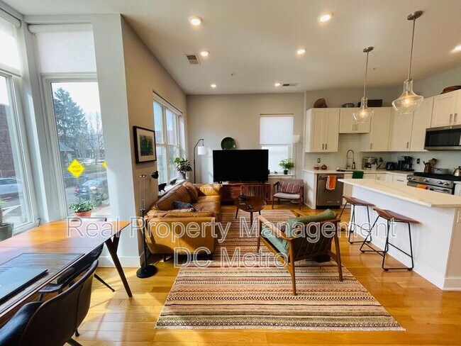 Foto del edificio - 1512 K St SE