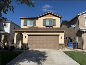 Building Photo - 1447 Hearthsong Dr