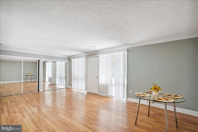 Foto del edificio - 571 Wilson Bridge Dr
