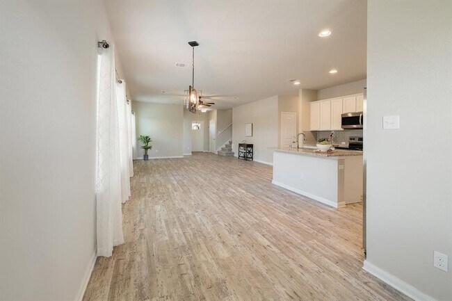 Foto del edificio - 460 Galway Bay Ln