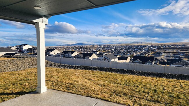 Foto del edificio - 7069 W 24th Ave