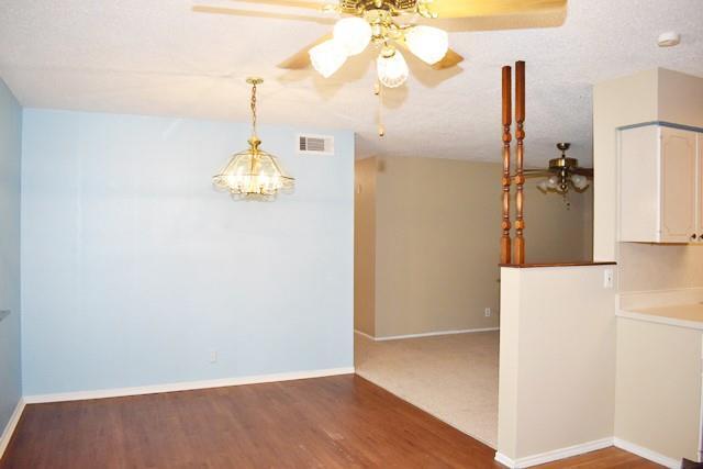 Building Photo - 1206 Johns Dr
