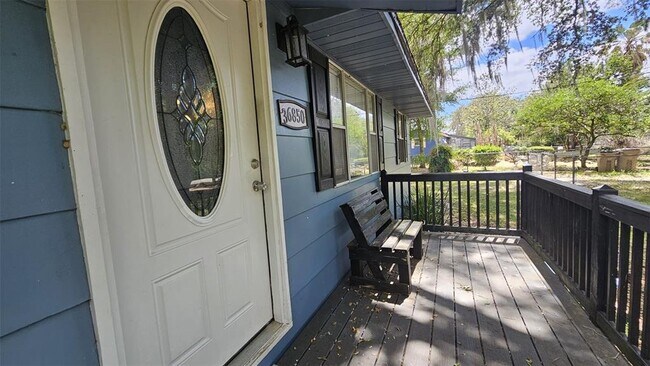 Foto del edificio - 36850 Haynes Rd