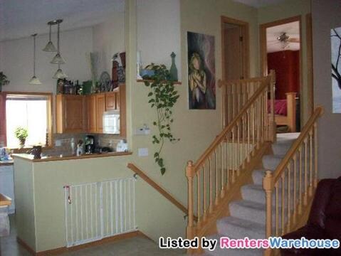 Building Photo - 13811 Flay Ave N