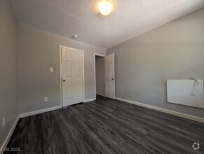 Building Photo - 319 N 11th St
