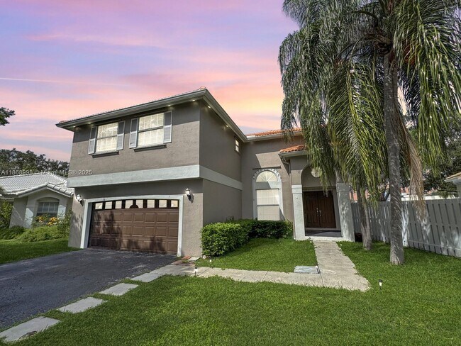 Foto del edificio - 1015 NW 125th Terrace