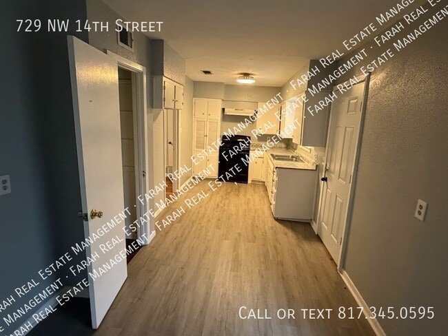 Foto del edificio - 729 NW 14th St