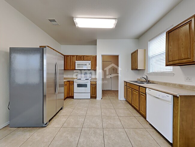 Foto del edificio - 11909 Grizzly Bear Dr
