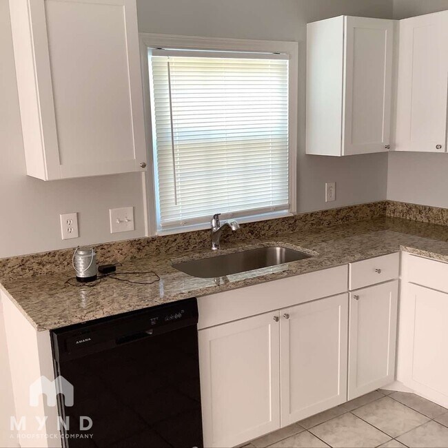 Foto del edificio - 2515 Winterfield Dr