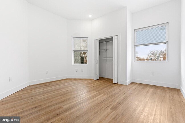 Foto del edificio - 2317 N 33rd St