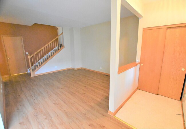 Foto del edificio - 748 County Line Rd