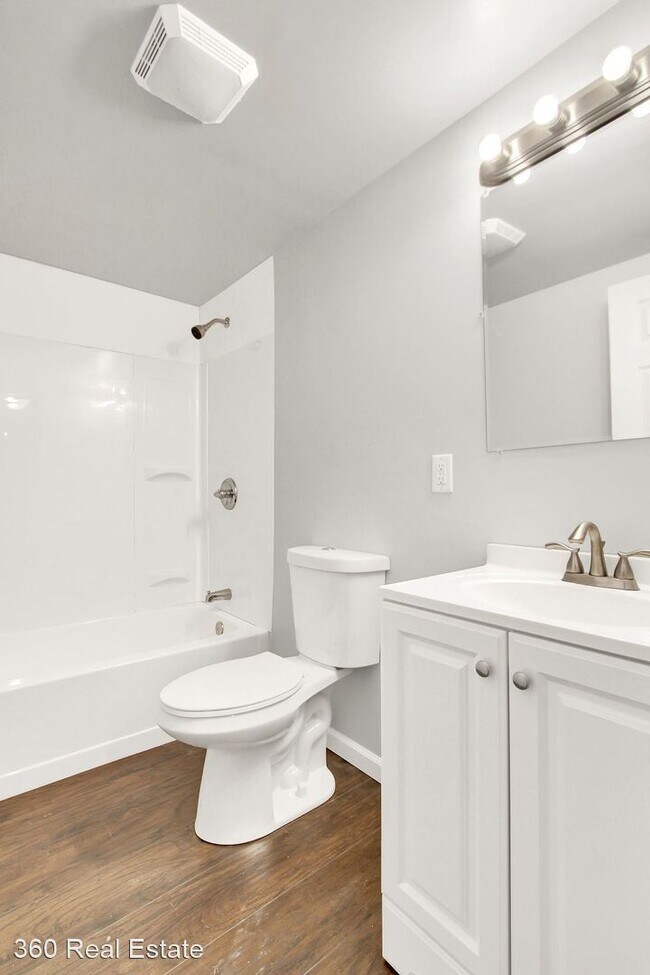 Foto del edificio - 3 br, 1 bath House - 123 S York St