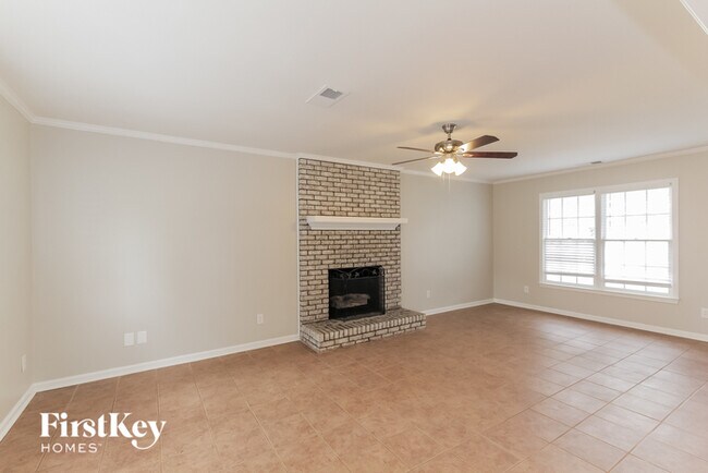Building Photo - 1319 Hathshire Dr