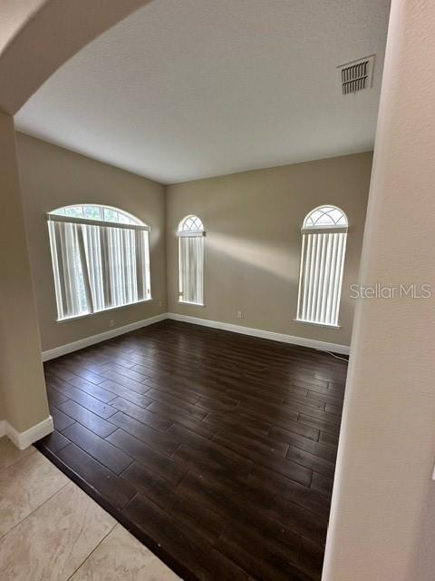 Building Photo - 338 Timber Grove Ct