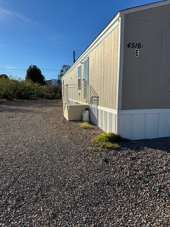 Building Photo - 4516 S Campobello Ave