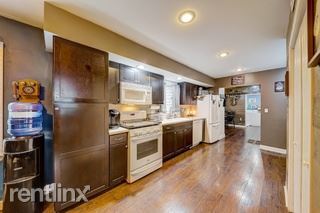 Building Photo - 3 br, 2 bath House - 203 Sarah Dr