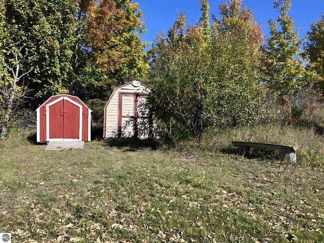 Building Photo - 6141 E Hoxie Rd