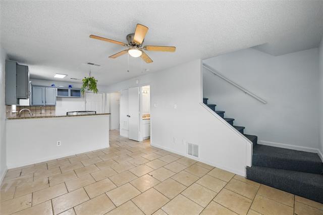Building Photo - 4951 Miller Ave