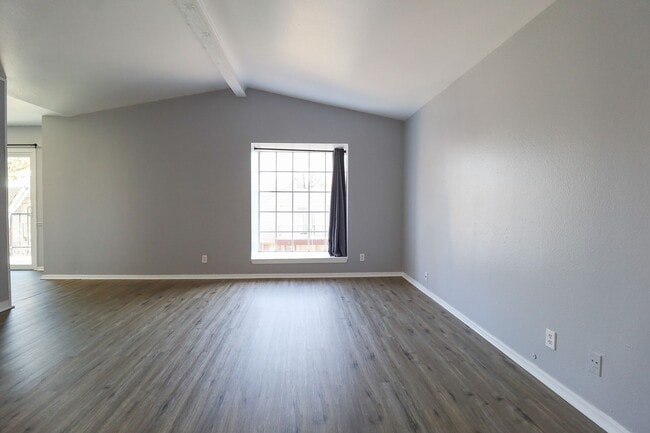 Foto del edificio - 2 Bed | 2 Bath in Central Tulsa!