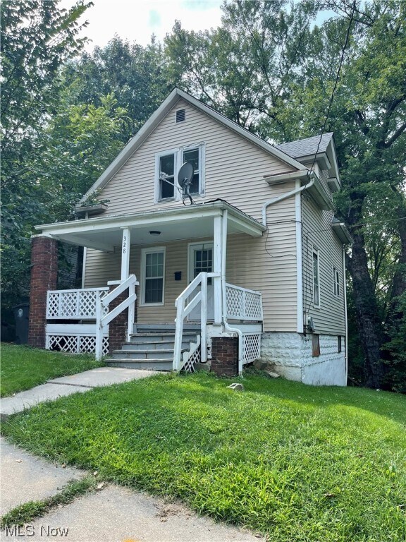 328 Lease St, Akron, OH 44306 House Rental in Akron, OH