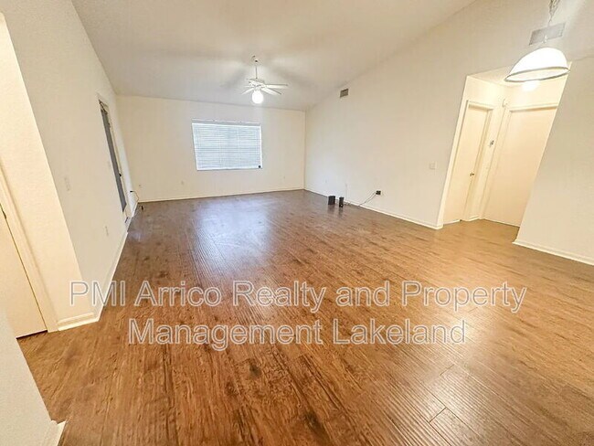 Foto del edificio - 5721 Manchester Dr W