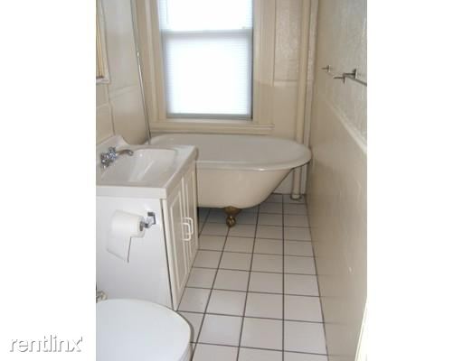 Building Photo - 41 Edgerly Rd