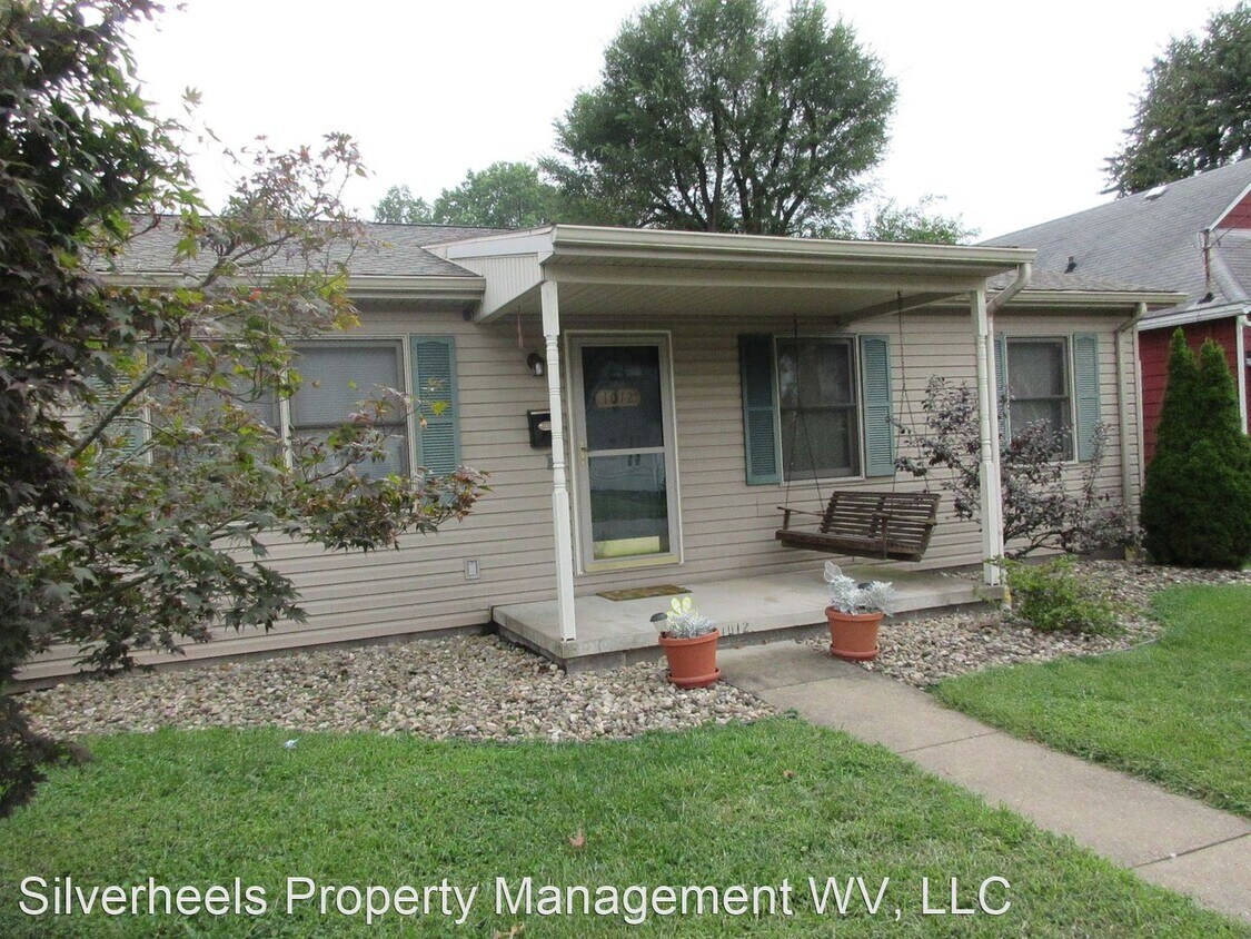 Primary Photo - 2 br, 2 bath House - 1012 Lakeview Drive