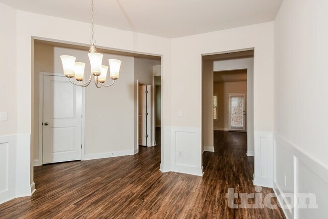 Foto del edificio - 303 Ireland Ln