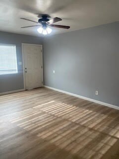 Foto del edificio - 7724 University Ave