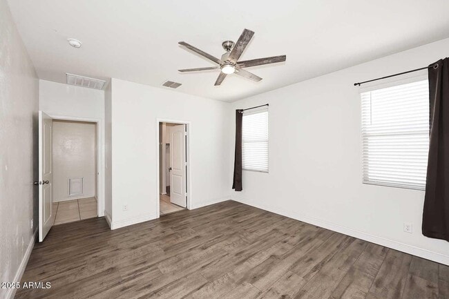 Building Photo - 29932 N Palo Verde Dr