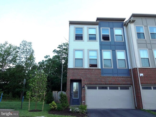 Foto del edificio - 42462 Dogwood Glen Square