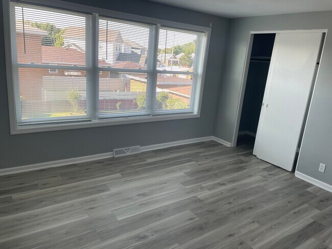 Dormitorio - 1801 Lake Ave