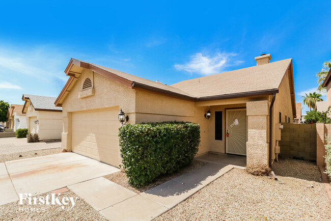 Building Photo - 7530 W Ironwood Dr