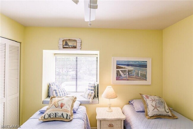 Foto del edificio - 619 Beachwalk Cir