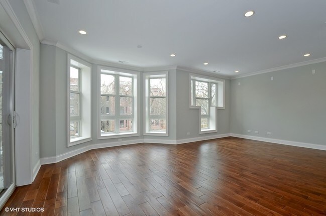 Foto del edificio - 3749 N Sheffield Ave