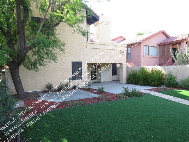 Foto del edificio - 5965 W Oakland St