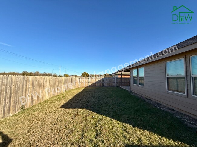 Foto del edificio - Beautiful 4 Bedroom 2 Bathroom Home for Lease in Crowley