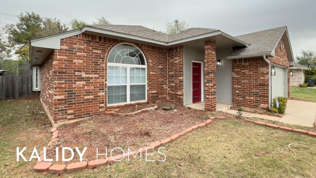 Building Photo - 9317 Apple Dr