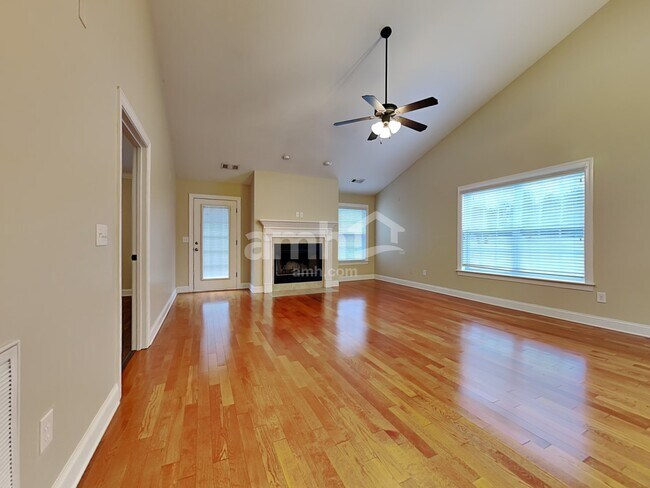 Foto del edificio - 1748 Apple Grove Lane