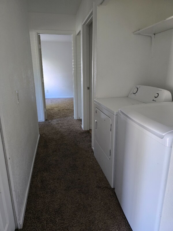 Building Photo - 1265 Kendall Dr