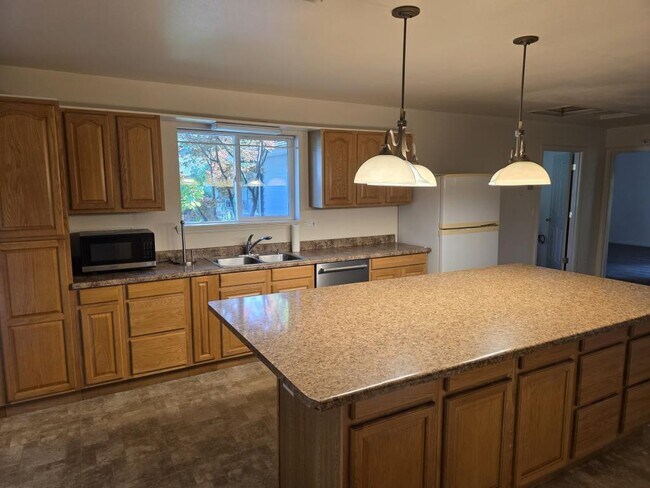 Foto del edificio - 1218 SW 5th St