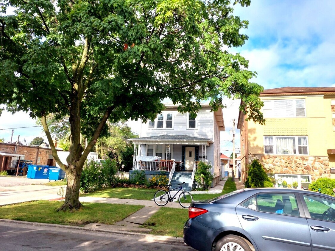 2530 S 60th Ct, Cicero, IL 60804 House Rental in Cicero, IL