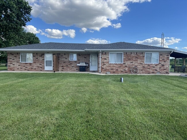 Building Photo - 4943 W 600 N