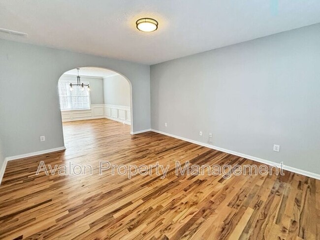 Foto del edificio - 3829 Mast Ct NW