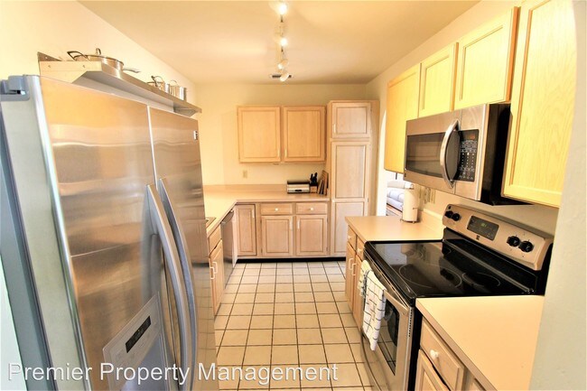 Building Photo - 2 br, 2 bath House - 1323 Solana Road