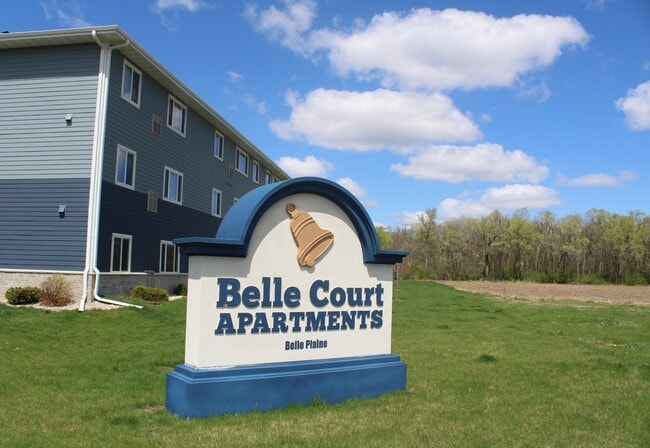Building Photo - Belle Court
