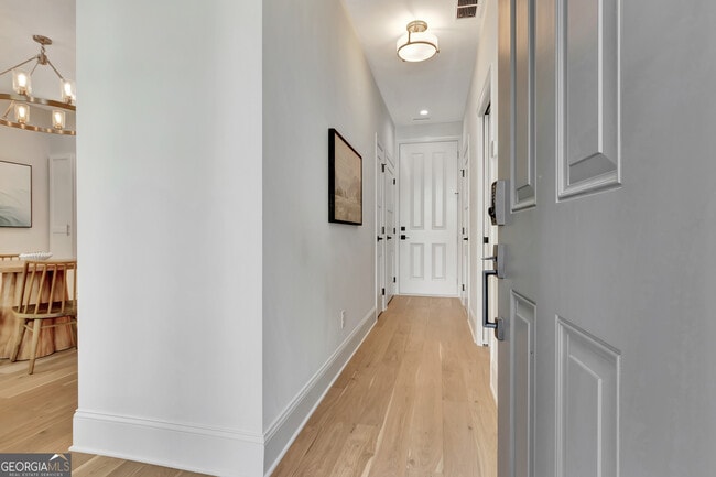 Foto del edificio - 11 Bourbon St