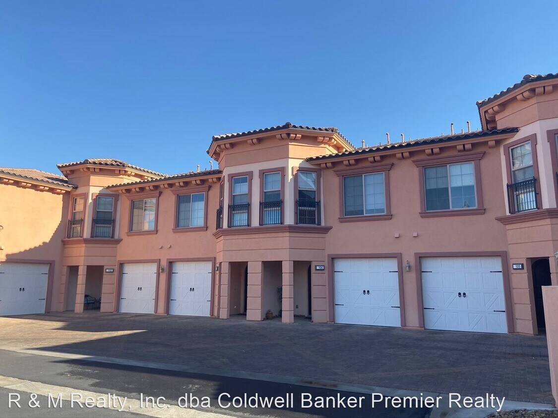 Primary Photo - 3 br, 2.5 bath House - 6 Via Vasari #103