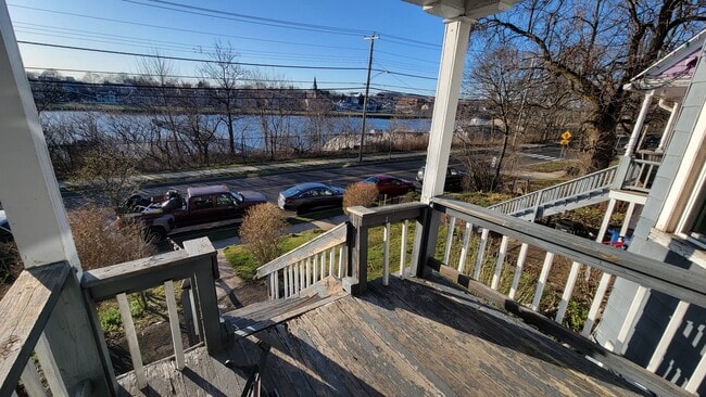 Photo - 539 Quinnipiac Ave Apartments