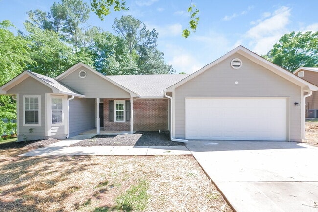 Building Photo - 1575 Elizabeth Ln